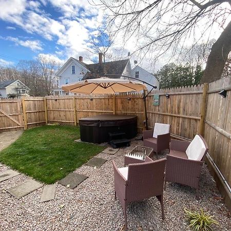 New!! Lovely Unit W/ Private Hot Tub And Patio! Laconia Zewnętrze zdjęcie