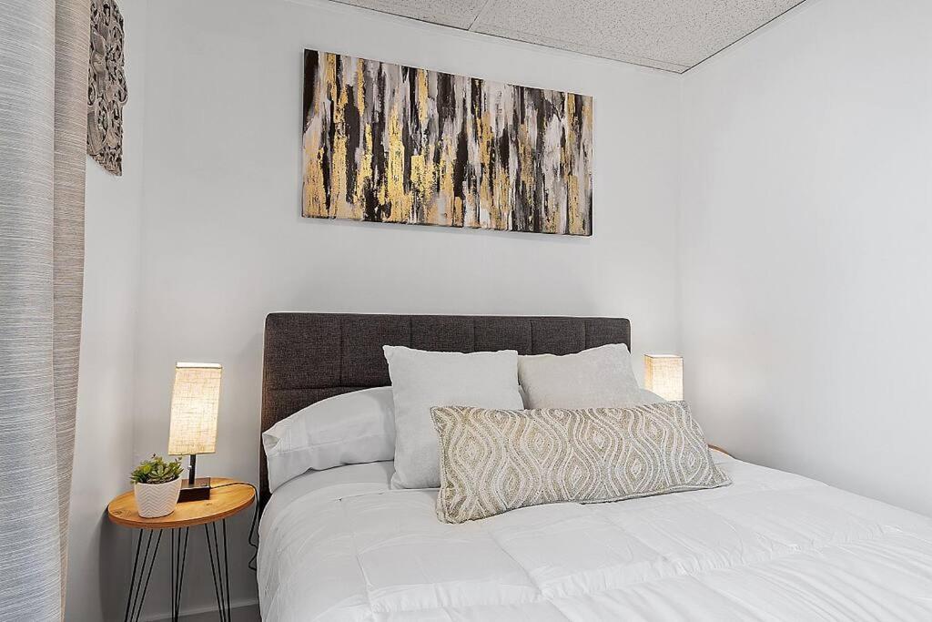 New!! Lovely Unit W/ Private Hot Tub And Patio! Laconia Zewnętrze zdjęcie