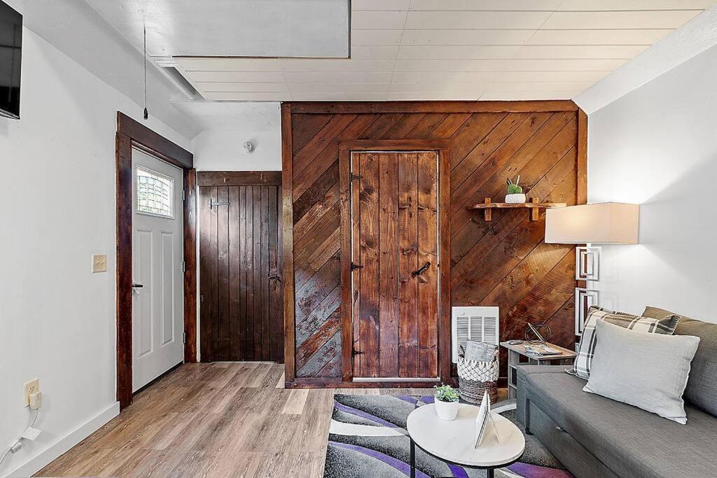 New!! Lovely Unit W/ Private Hot Tub And Patio! Laconia Zewnętrze zdjęcie