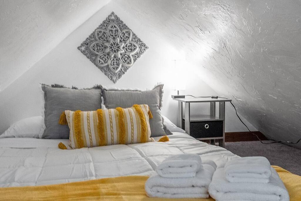 New!! Lovely Unit W/ Private Hot Tub And Patio! Laconia Zewnętrze zdjęcie